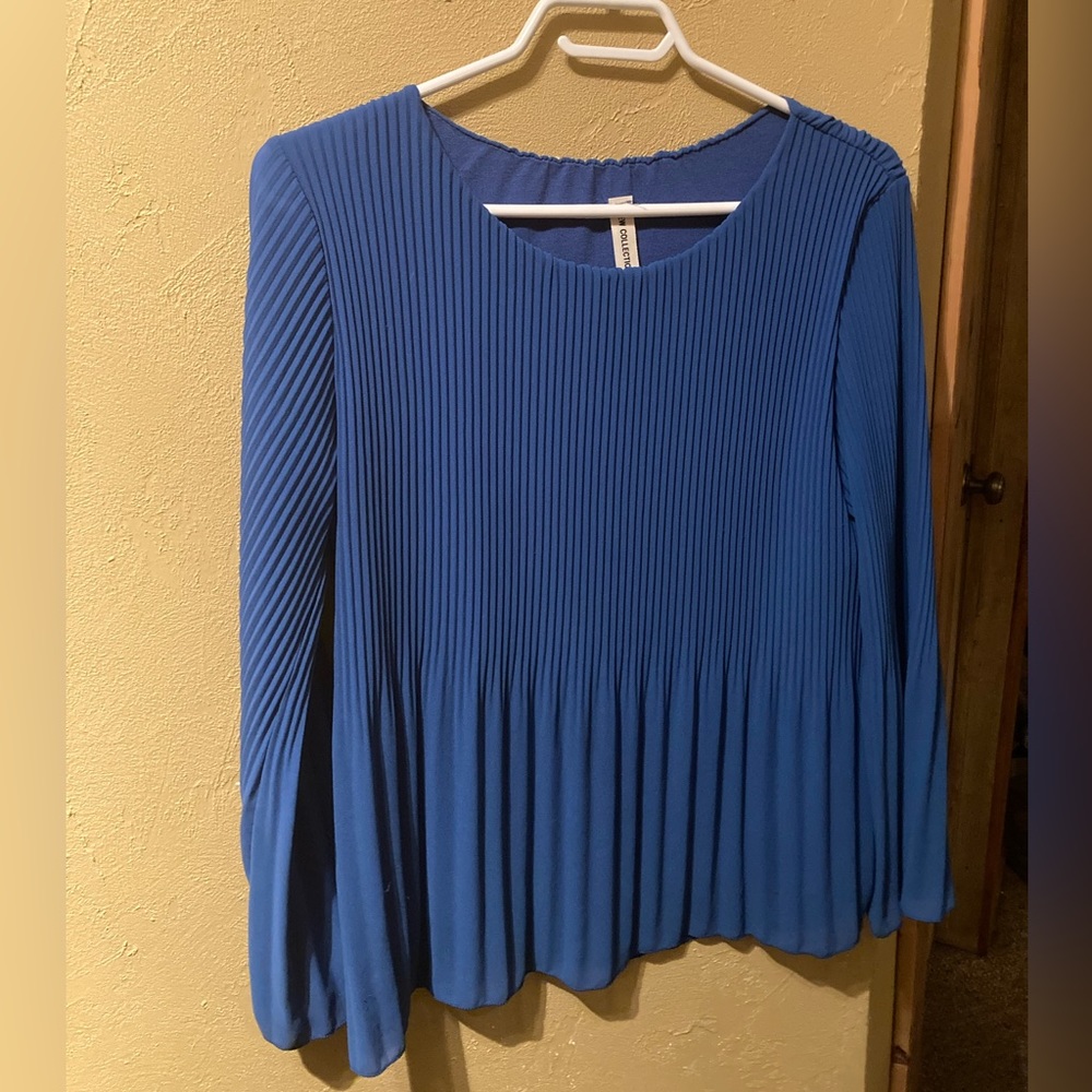 Blue blouse
